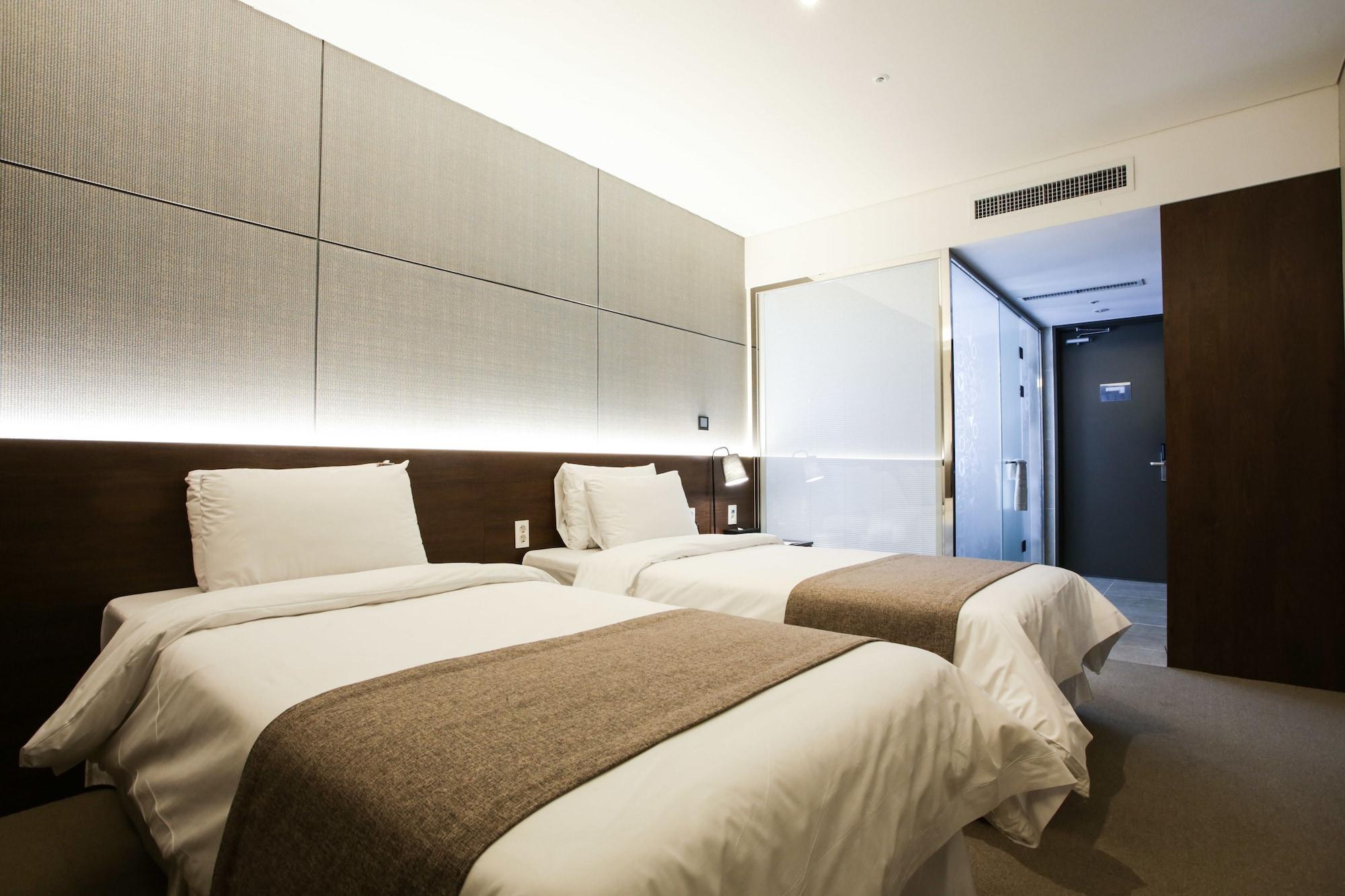 M Stay Hotel Gyeonggi Giheung Yongin Exterior photo
