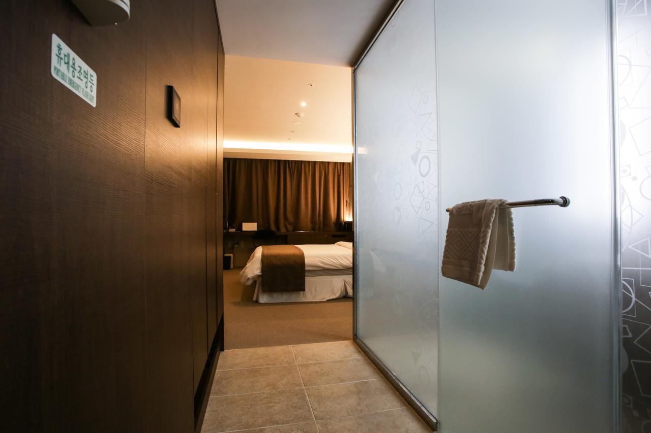 M Stay Hotel Gyeonggi Giheung Yongin Exterior photo